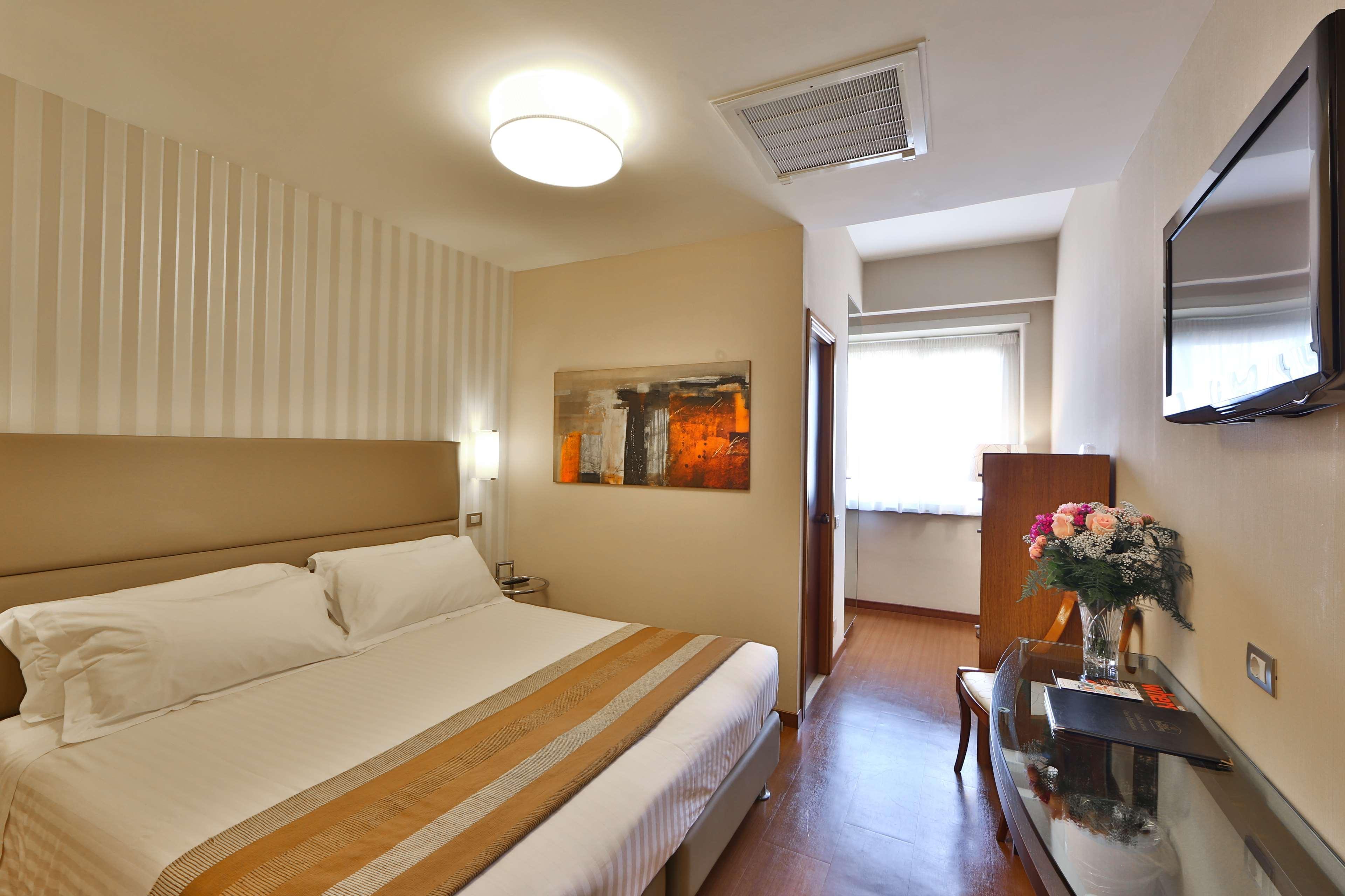 Best Western Hotel Piccadilly Rom Exteriör bild
